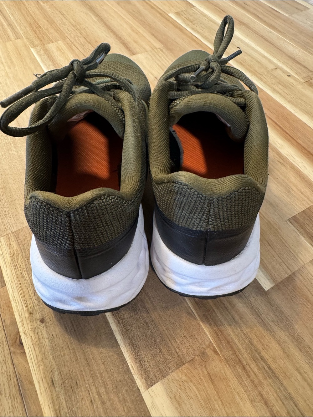 Nike Kids Olive Green Sneakers with Pale Lime Swoosh- size 4Y - Picture 4 of 5